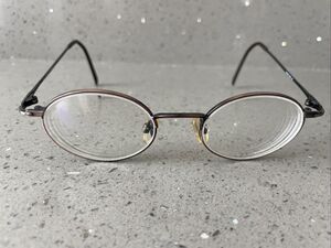 LC Basics 711 Vintage Eyeglasses FRAMES ONLY 46-19-140 Antique Brown Round